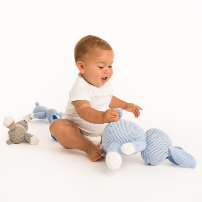 Hæklet XL bamse - kanin (lyseblå) - Image 3