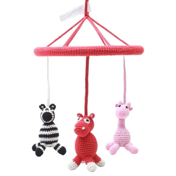 Uhæklet uro med flodhest, giraf og zebra
