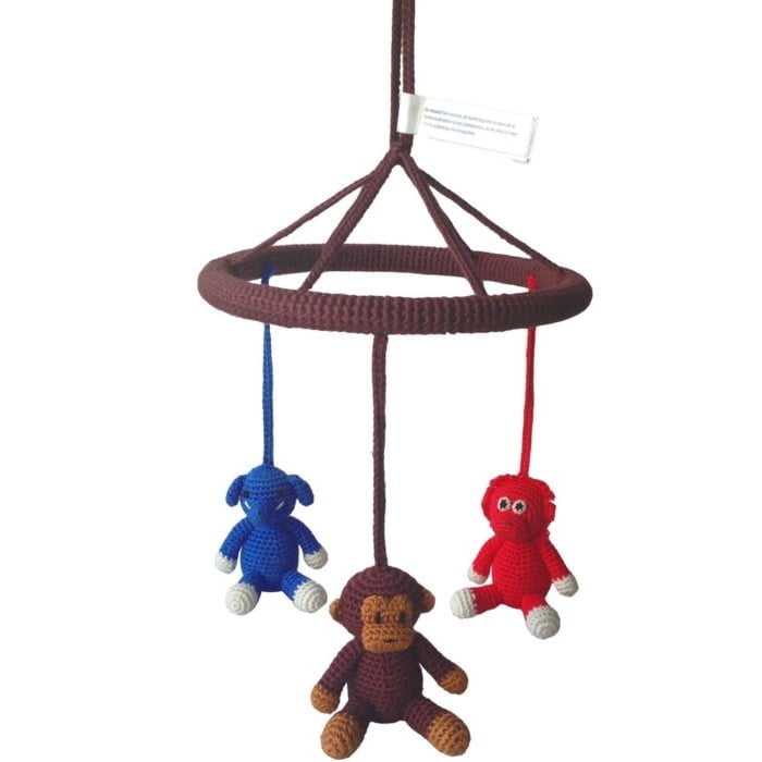 Hæklet uro med elefant, abe og orangutang